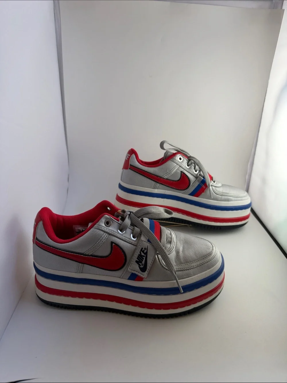 Nike Womens Vandal 2k Sneakers Platform size 7.5